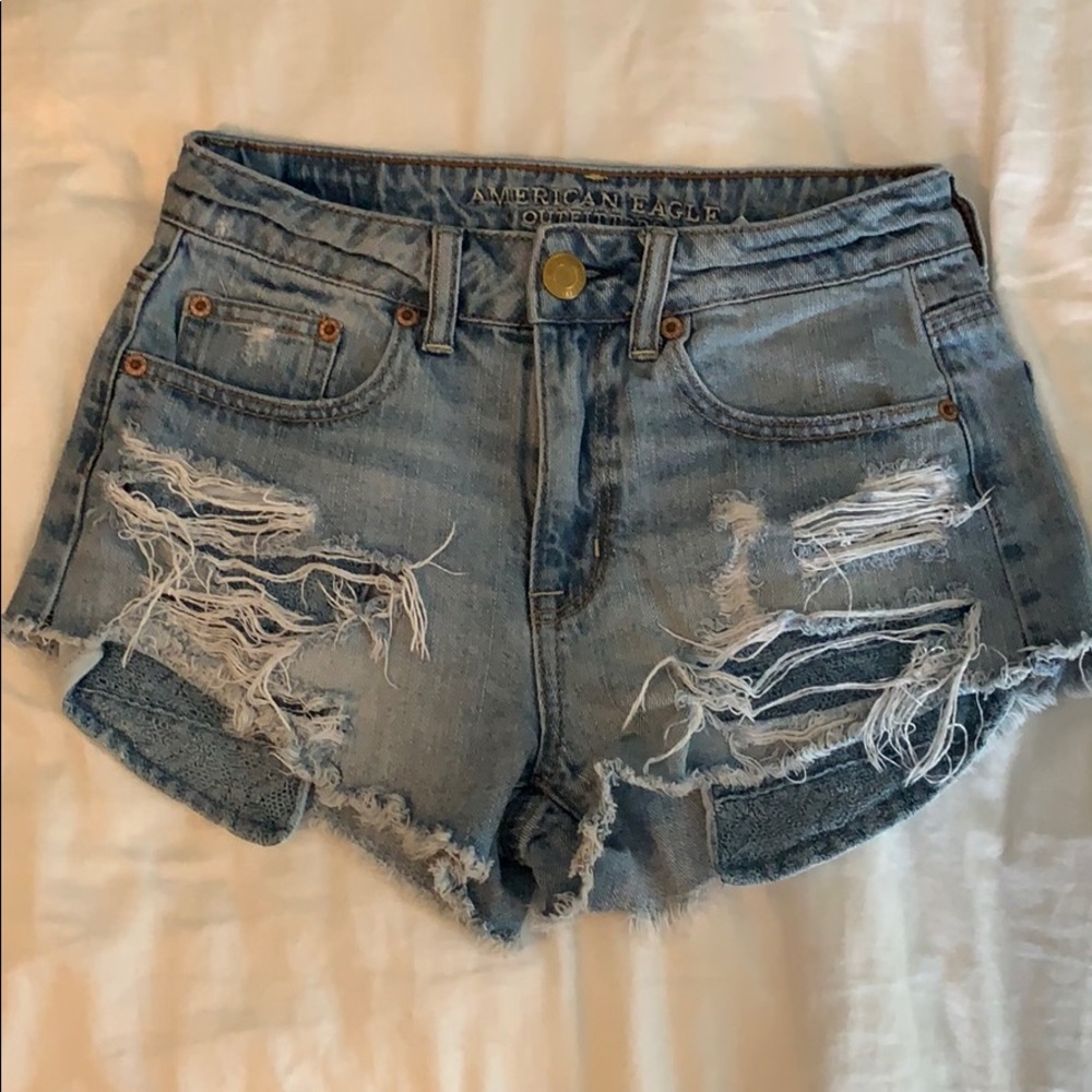 ❌SOLD American Eagle ripped denim shorts